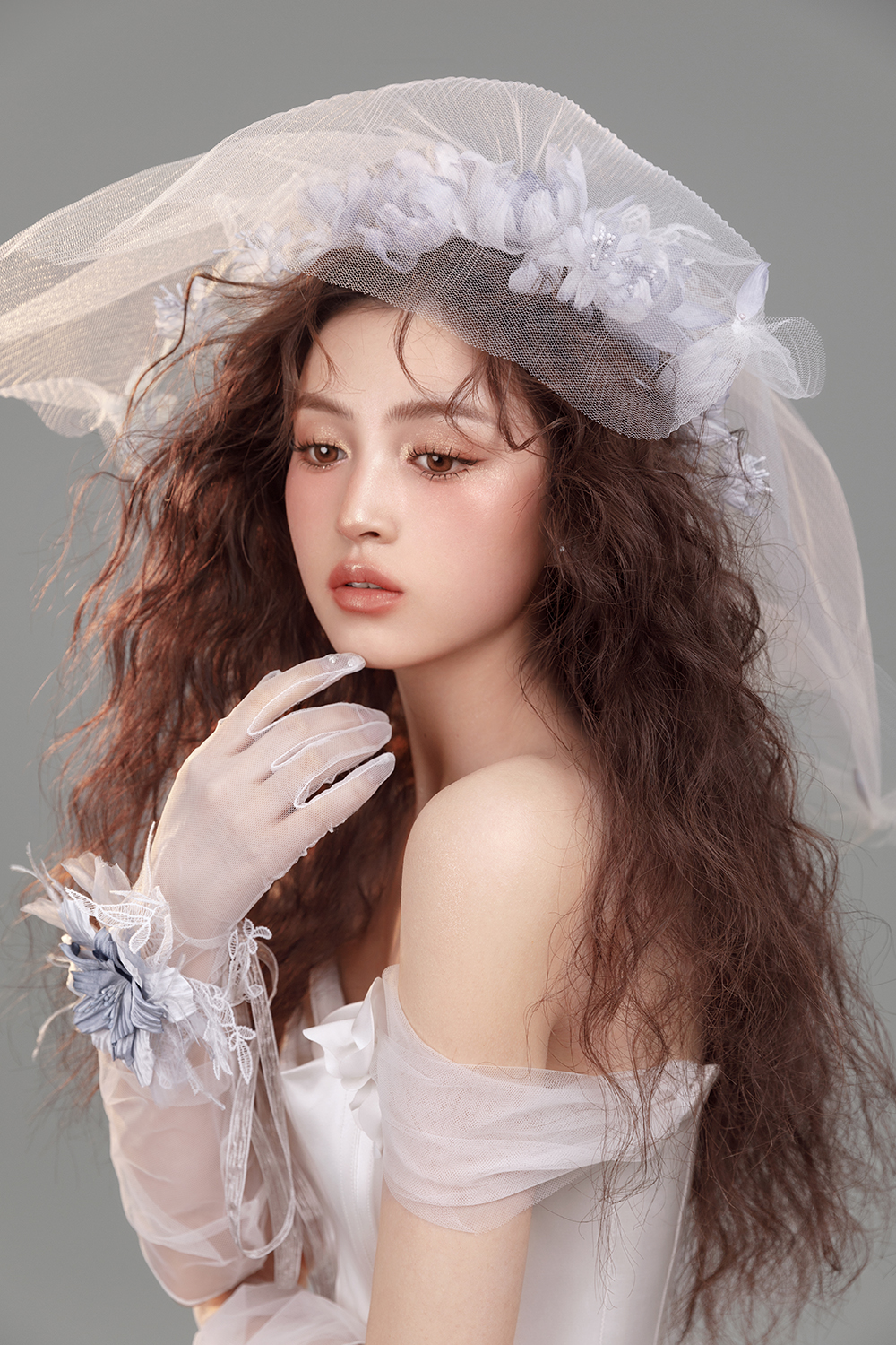 兩款輕法式微醺大片&一秒出圈的慵懶浪漫披發(fā)造型